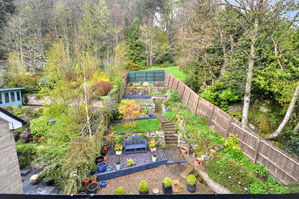 Photo 13- click for photo gallery